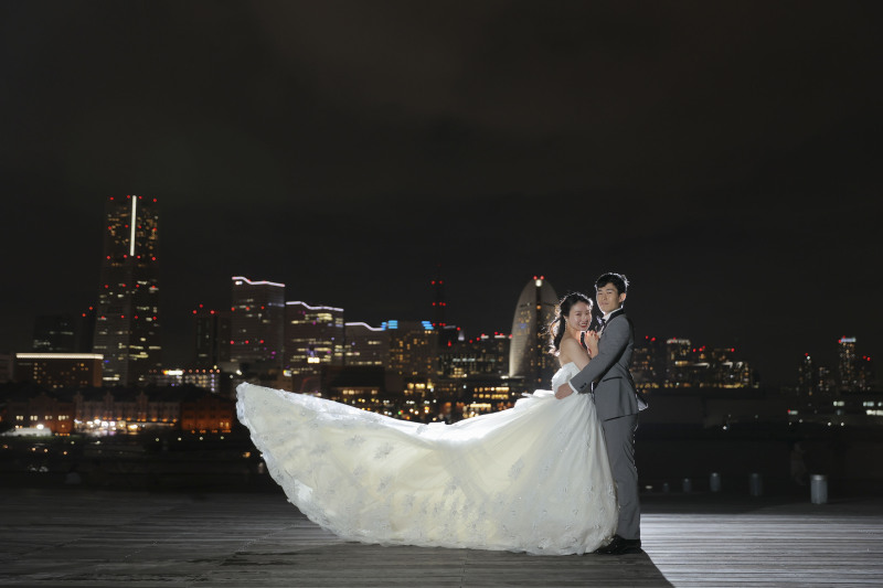 なびくスカート