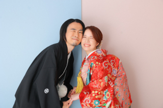 和装で可愛くスタジオ撮影！