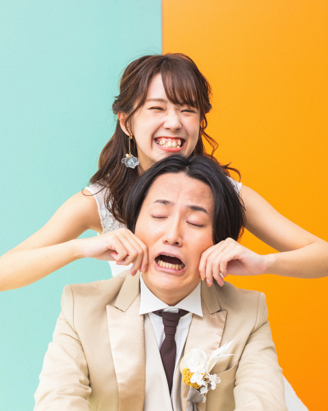 カメラを向けられると緊張しますよね!でもやっぱりお互いの顔を見るといつもの笑顔が出てくるもの◎その時のお互いを想う気持ちまで写真に残したいなぁと思いながらパシャり♩