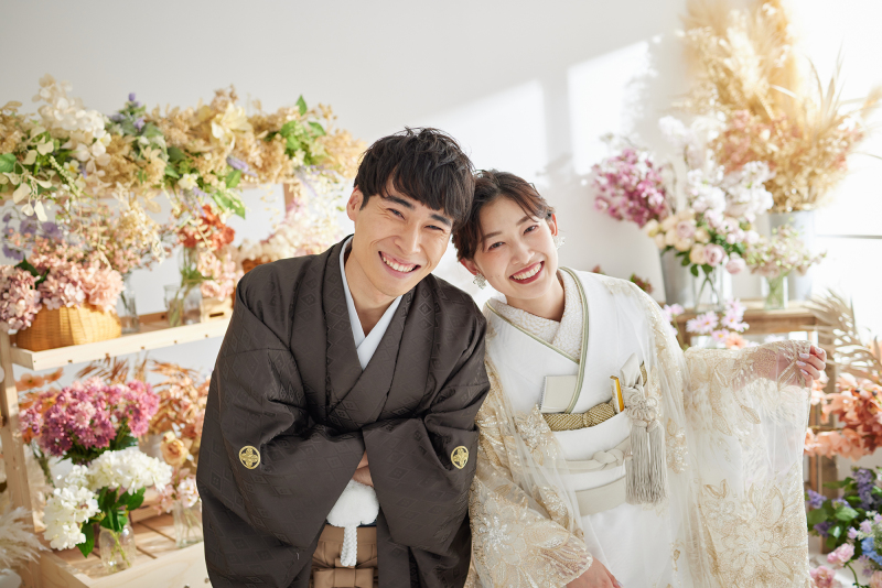 【みなとみらい店も利用OK】和装+洋装スタジオSELECTプラン◇好きなスタジオを組み合わせ≪ライブレタッチ(美整補正)付≫