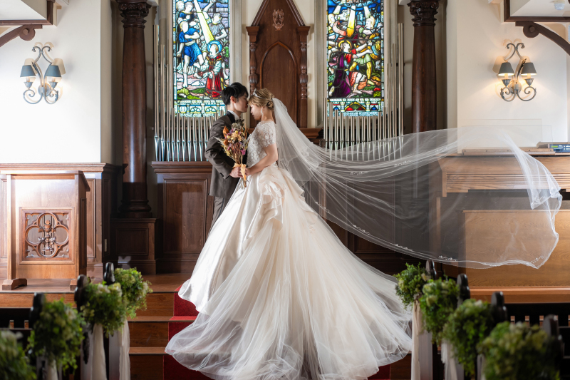 ウエディングドレス＋チャペル