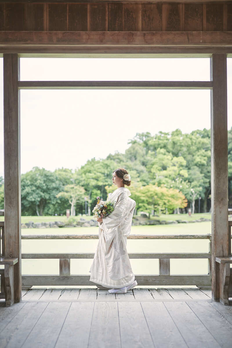 新婦様の美しいシルエット