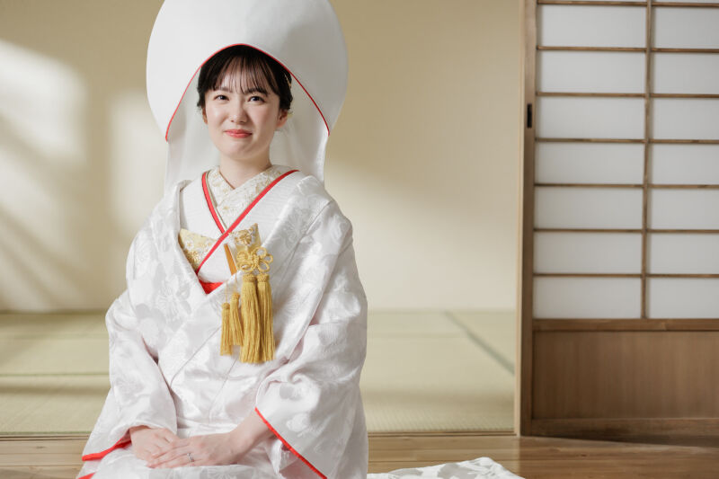 白無垢と綿帽子