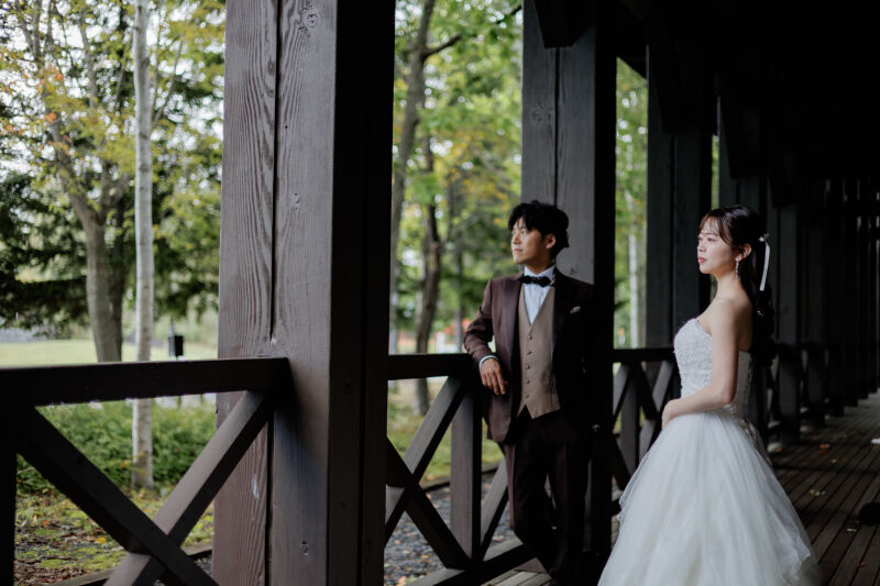 屋根のある場所で撮影再開。