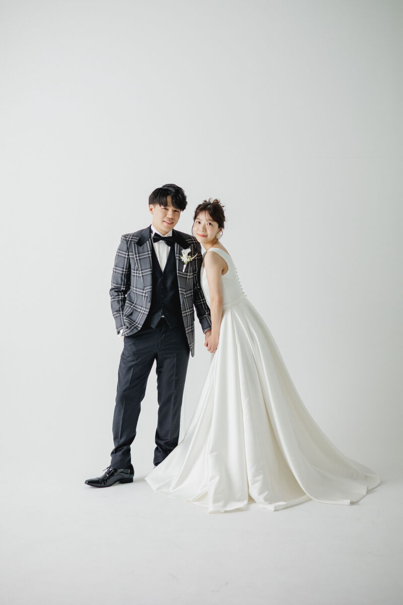 ドレスのデザインを活かして