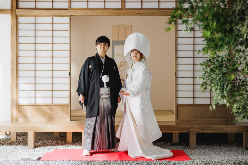 伝統的な立ち姿。