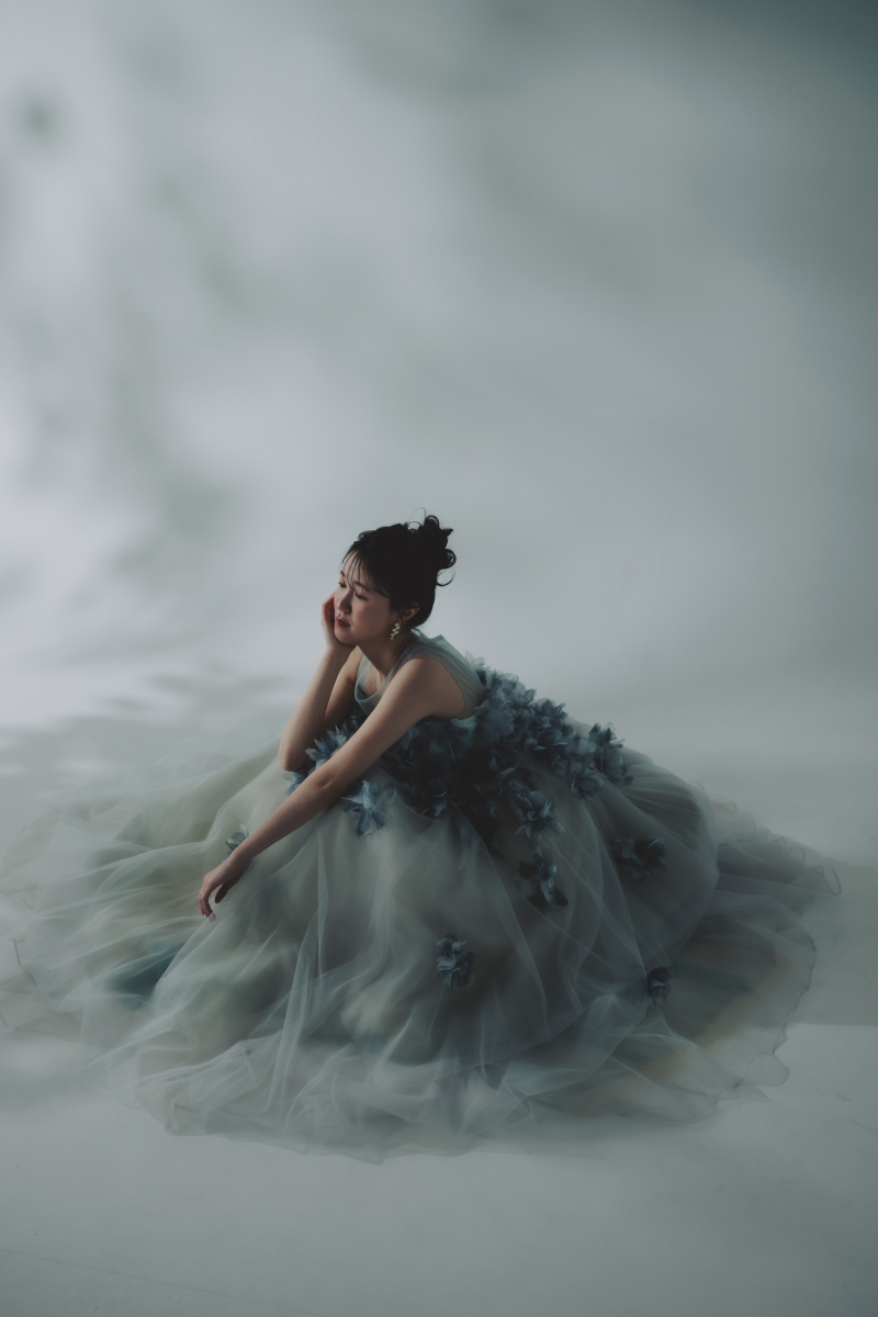 こんな雰囲気も似合っちゃいます