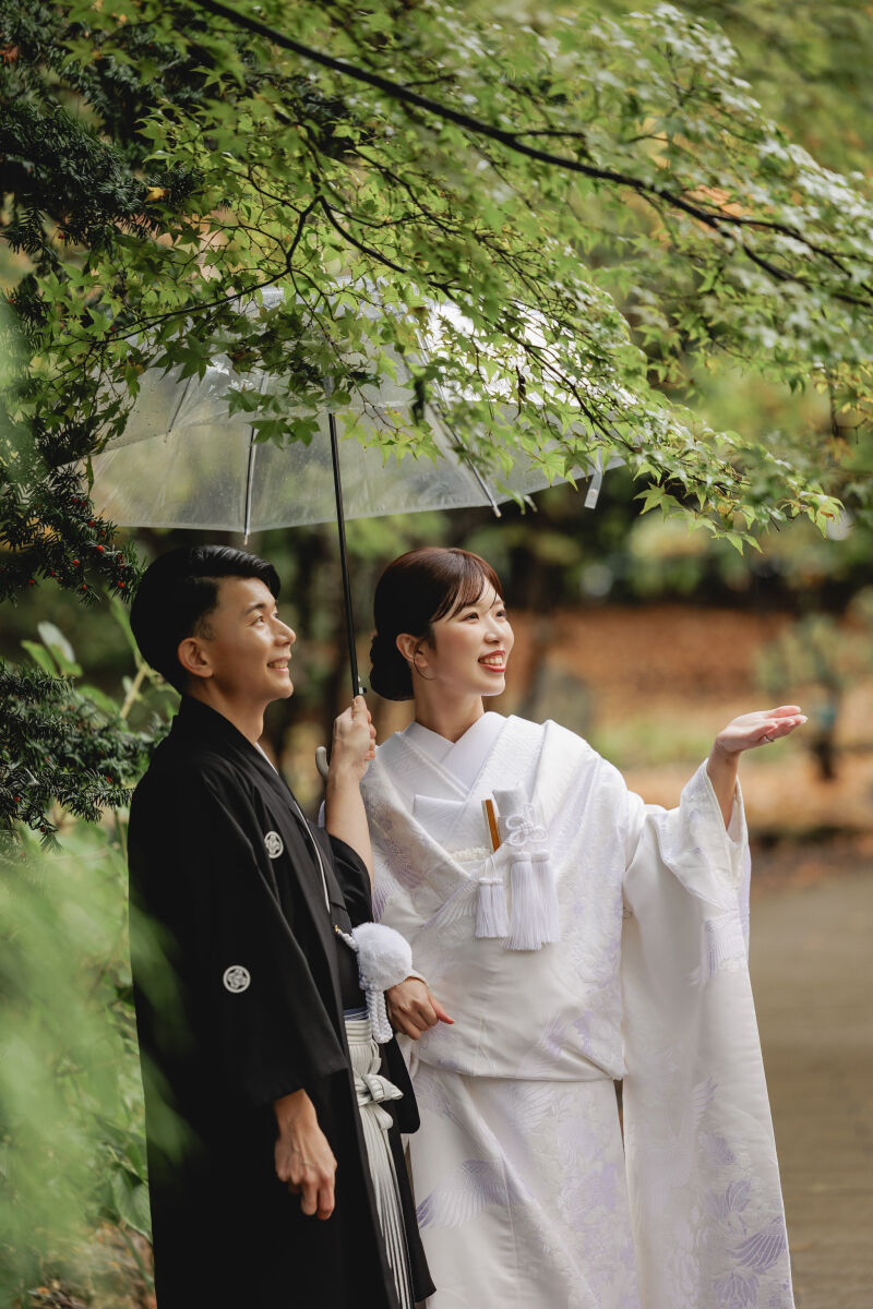 雨が降るシーンも