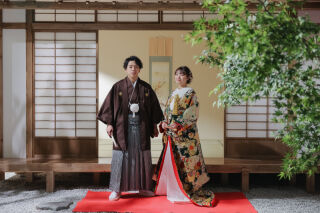 外のような屋内庭園スタジオと、洋装が1日で撮れる！