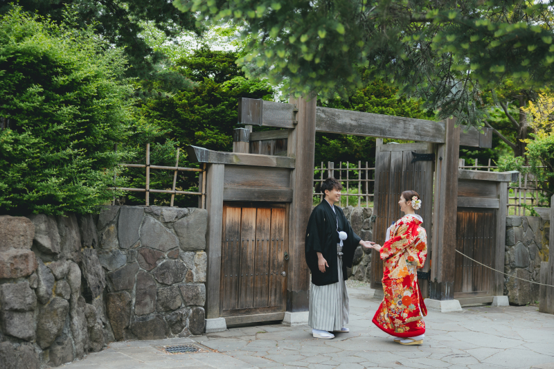 日本庭園の入り口で