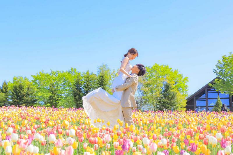 一面のチューリップの花畑で可愛いを詰込みました♡