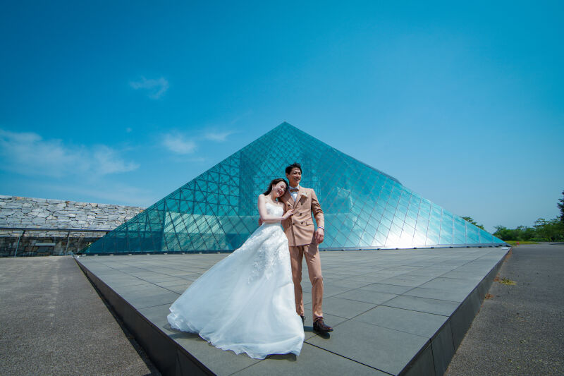 この外観、注目！！