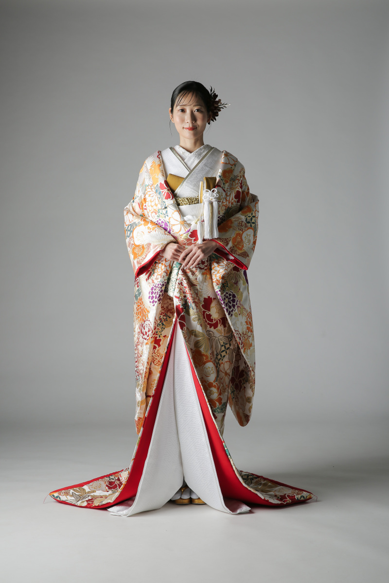 STUDIO SOLA 札幌店(スタジオSOLA)_色打掛・着物が豊富