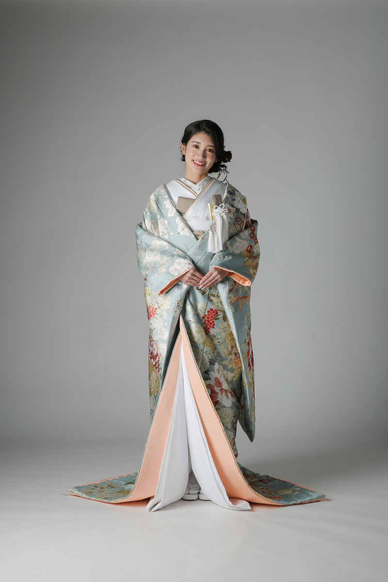 STUDIO SOLA 札幌店(スタジオSOLA)_色打掛・着物が豊富