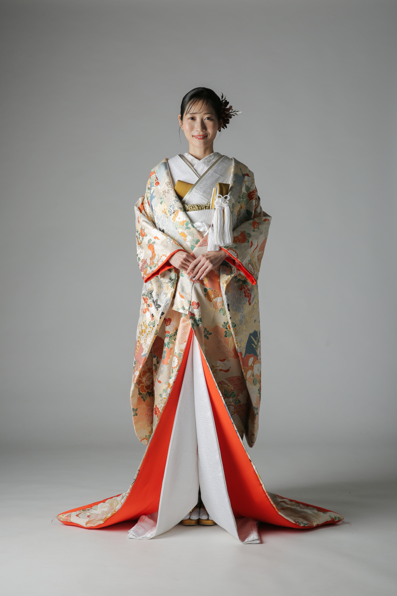 STUDIO SOLA 札幌店(スタジオSOLA)_色打掛・着物が豊富