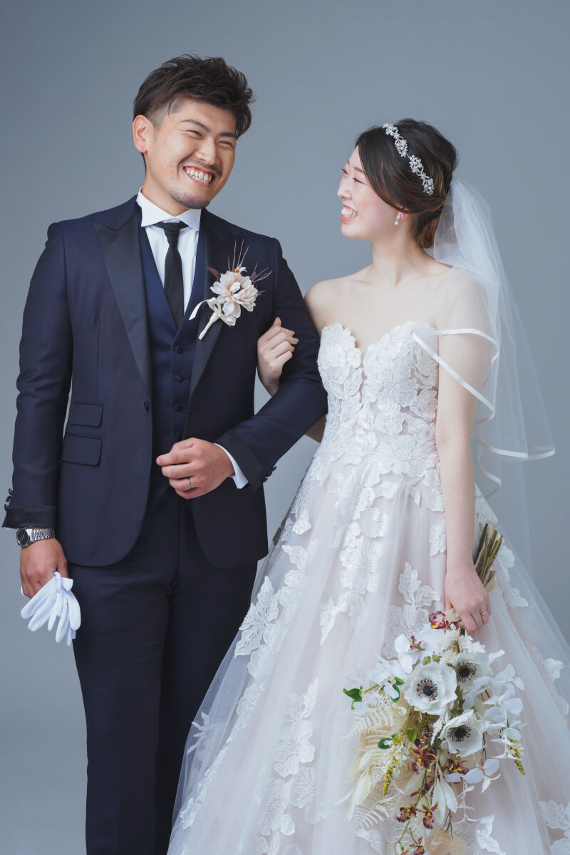 【和洋どちらも撮影出来る】和装+洋装スタジオ 美肌レタッチ・全データプラン