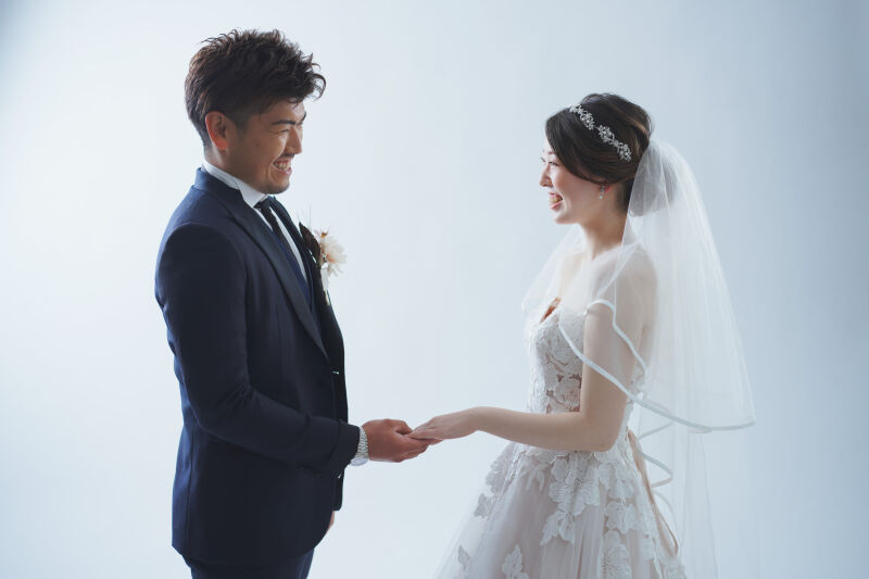 【和洋どちらも撮影出来る】和装+洋装スタジオ 美肌レタッチ・全データプラン