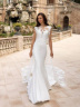 pronovias drail_用賀提携店