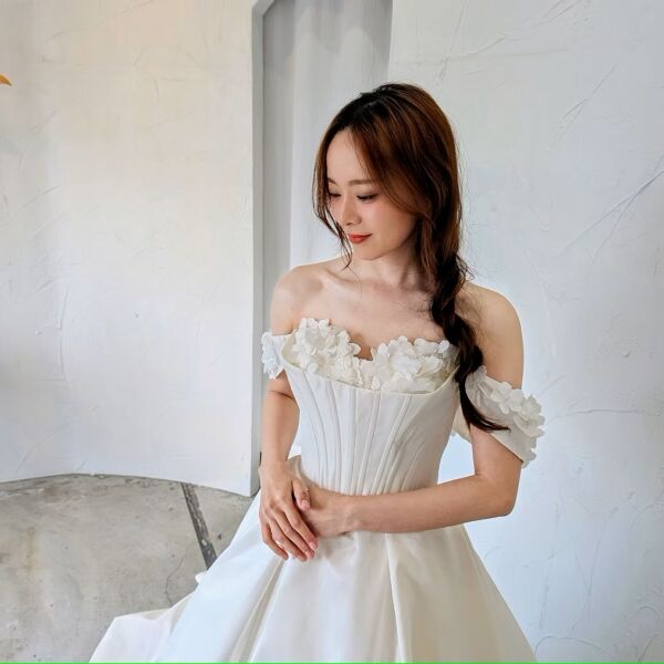 Anna-アンナ-沖縄提携店のみお取り扱い　