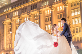 丸の内の街並みウェディング