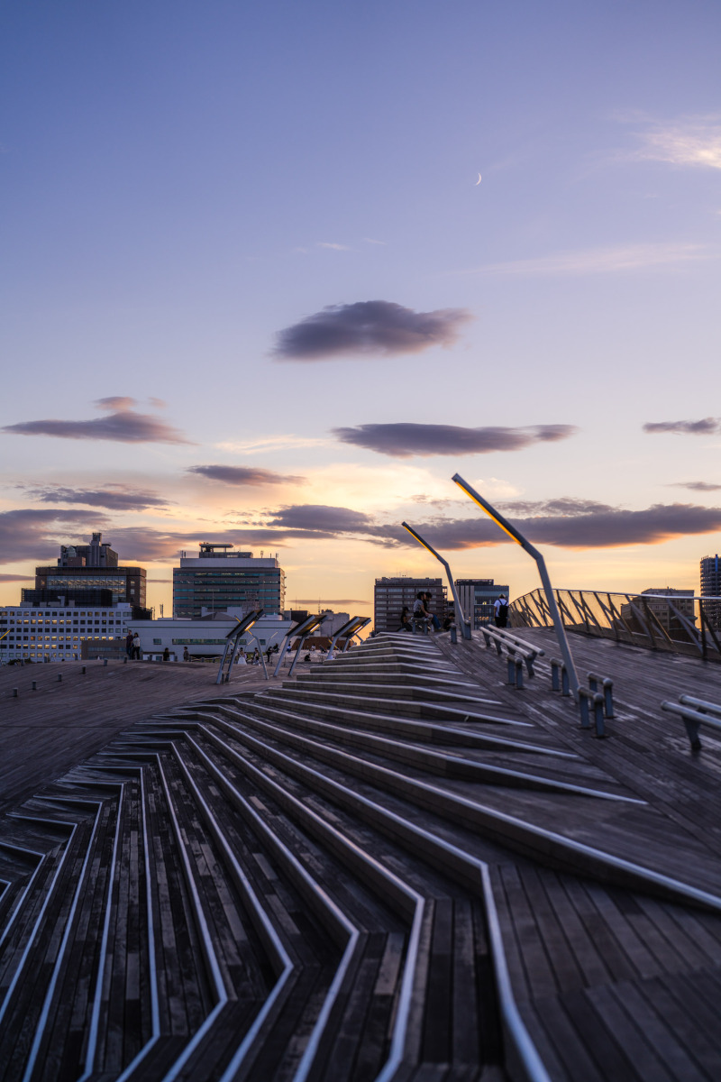 昼間から夜にかけての贅沢な撮影ができました!