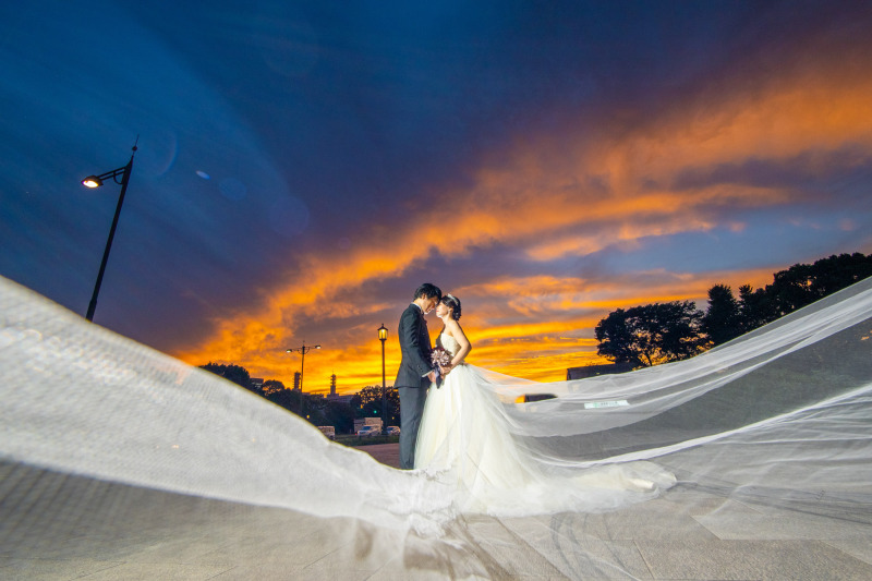 夕焼け爆発!!あざやかなマジックアワーに包まれて