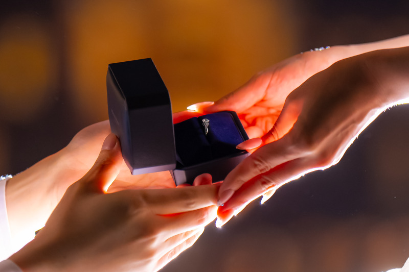 プロポーズの瞬間を残す1枚