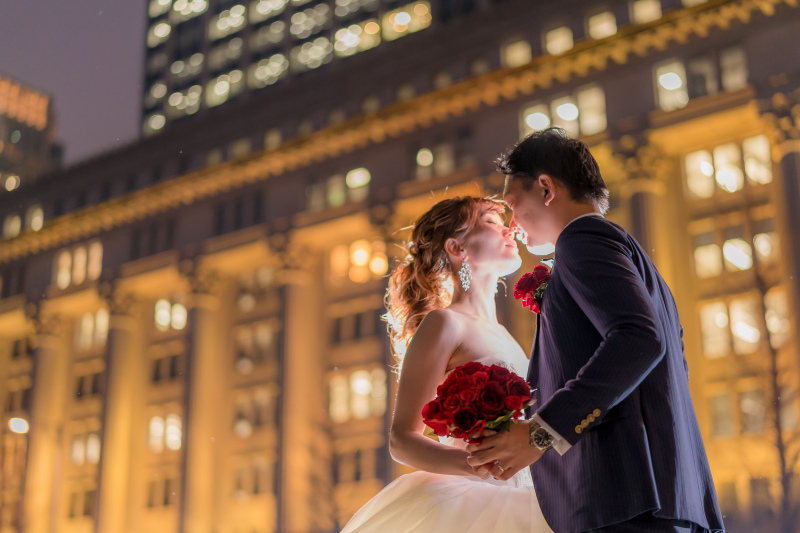 あえて夜からの丸の内撮影スタート!!