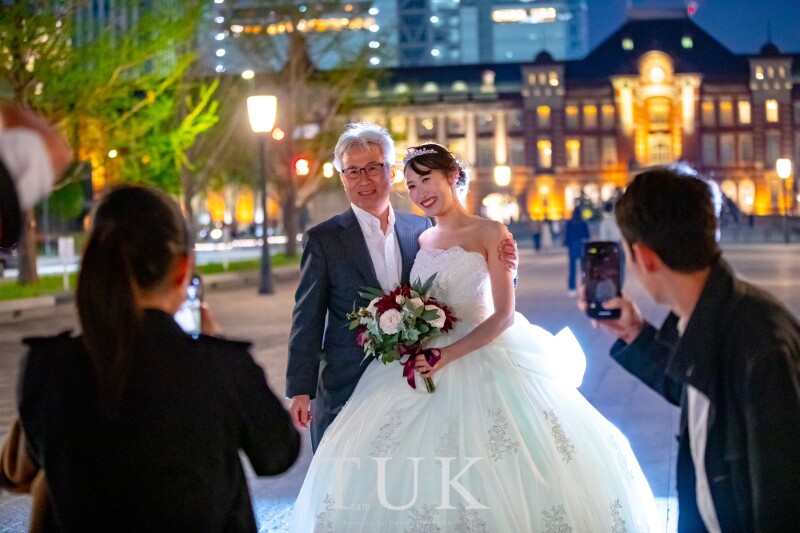 東京駅前撮りスタンダードプラン【新婦ヘアメイク&メイク込】