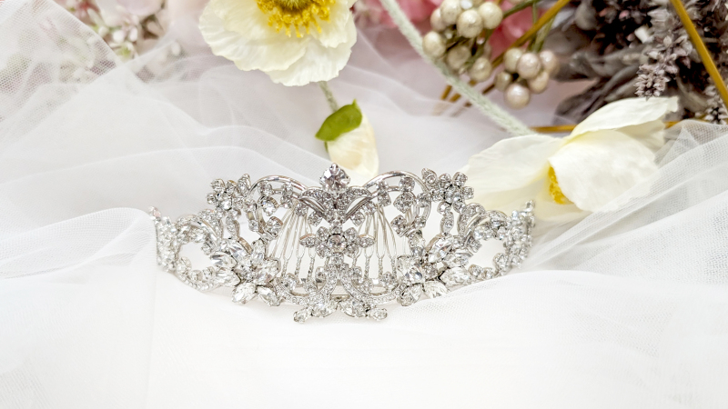 Tiara-04