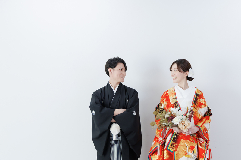 色打掛&times;白背景