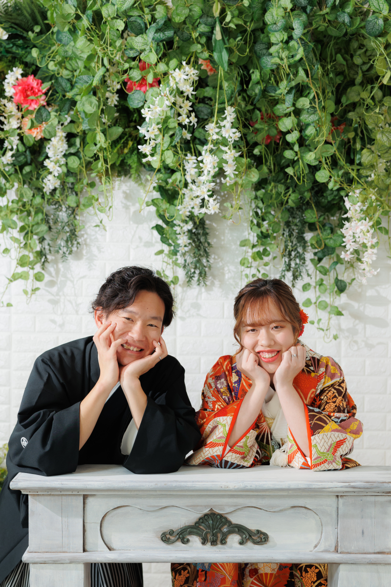 二人揃ってかわいいポーズ♡