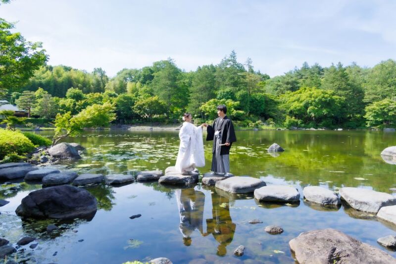 華雅苑立川店_庭園で撮影できる