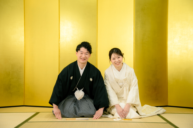 【7月～9月平日撮影】ロケ&times;スタ和洋プラン✨高幡不動尊 &times;スタジオ♡和洋各1着／データ100枚／新婦ヘアメイク込