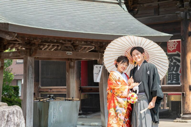 【2/5～2/17の平日限定】　高幡不動尊＋スタジオ撮影『68,000円プラン』　衣裳２着＋新婦ヘアメイク＋データ150枚