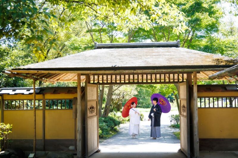 【特典付✨早割22,000円OFF‼️】9/1~10/31◇和装壱点プラン◇昭和記念公園「日本庭園」+正座ポーズ 1着130枚