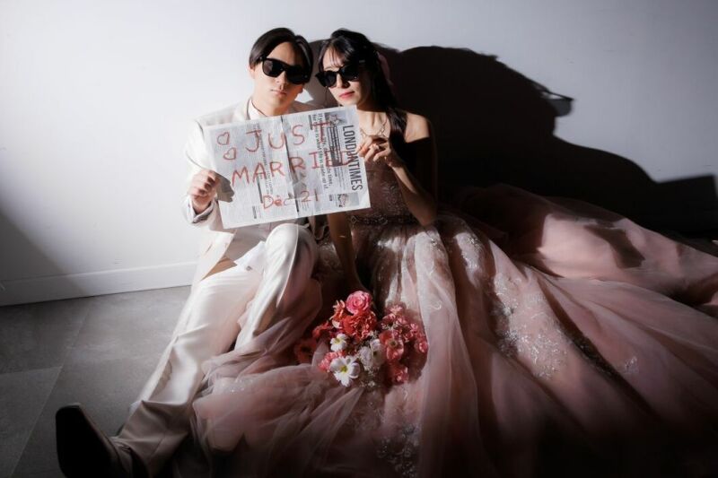 【新緑キャンペーン】洋装弐点≪季節のお花≫123,000円210枚付き！ ウェディングドレスもカラードレスも叶う！