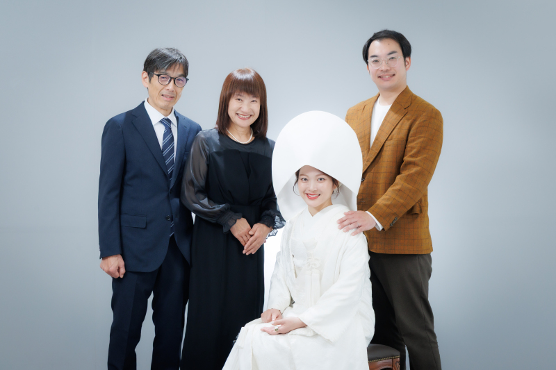 7/1～8/31迄の期間限定価格‼️◇ファミリーフォトウエディング◇和装2着スタジオ撮影♡ご両親の着付け代つき♪