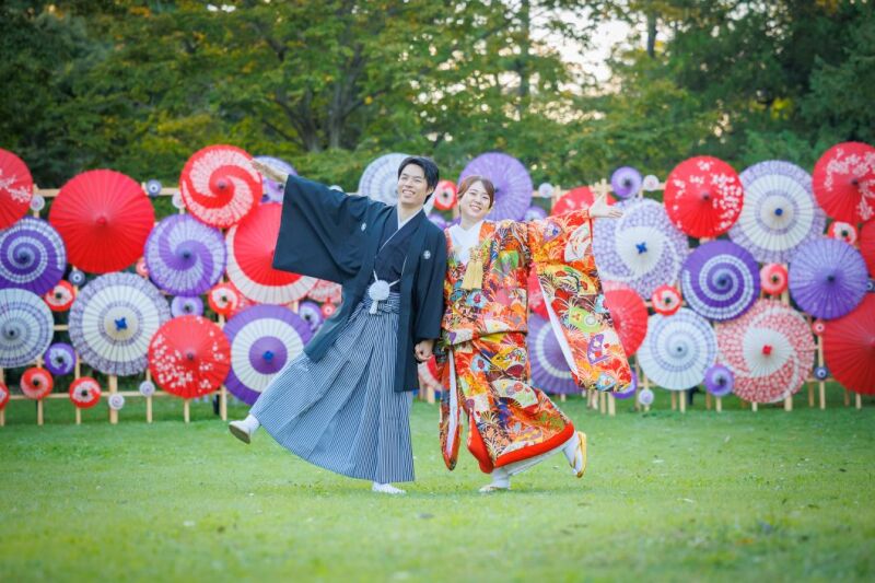 10/1~10/31撮影 ≪早割22,000円OFF‼️≫昭和記念公園で白無垢と色打掛◇2着ロケ撮影◇日本庭園+コスモスやコキア