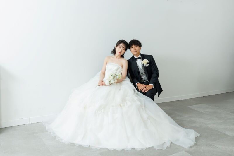 【11/1~12/15】割引&選べる特典付き‼️『和洋プラン』和装→日本庭園+洋装→スタジオ 210枚