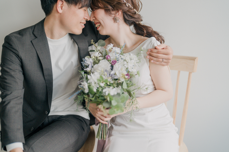 可愛らしいナチュラルカラーのブーケ