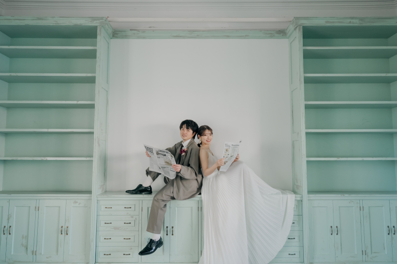 可愛いカラーの壁で可愛いグッズと撮影＊