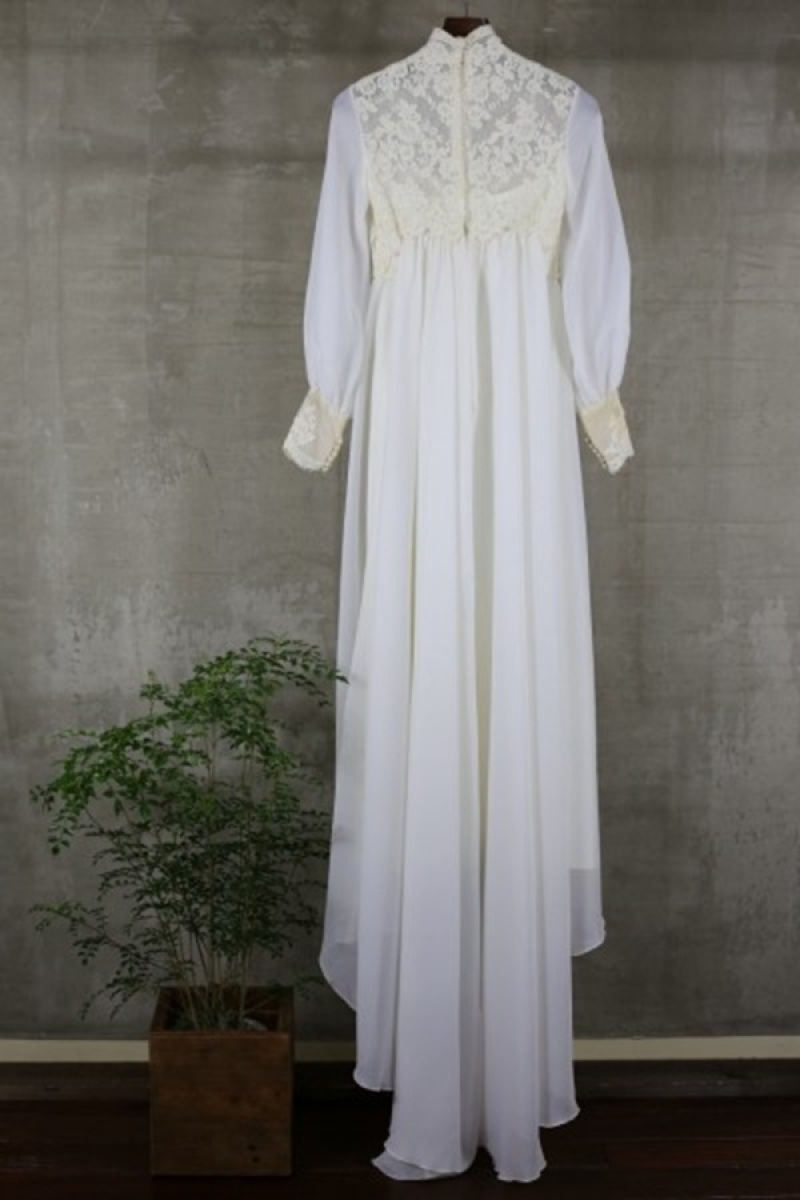 Toi et Moi【dl0523】エンパイア　水戸