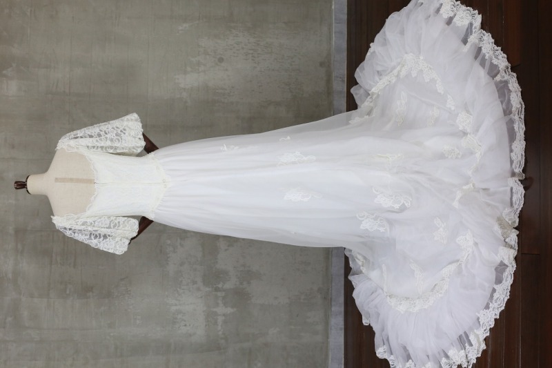 Toi et Moi【dh0220】エンパイア　水戸