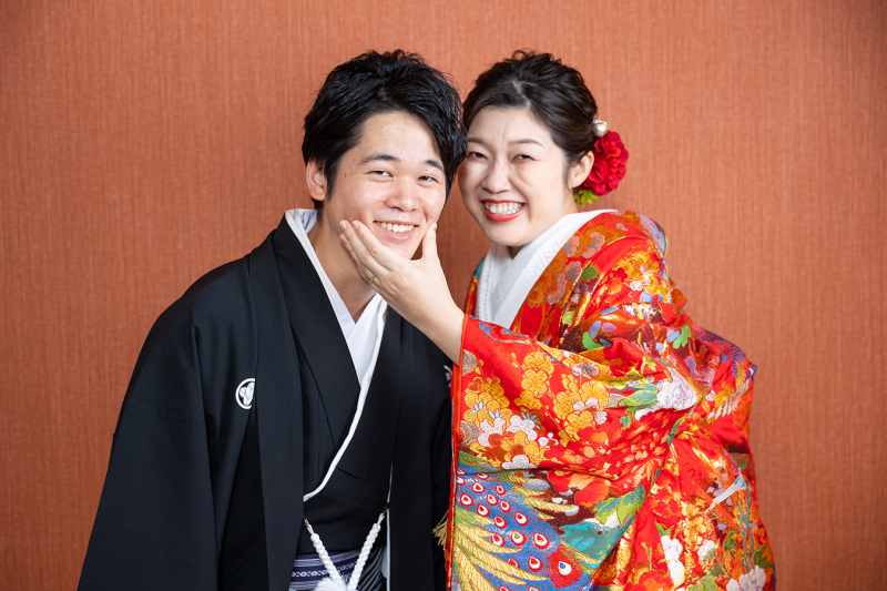 スタジオ背景：ブラウンバック