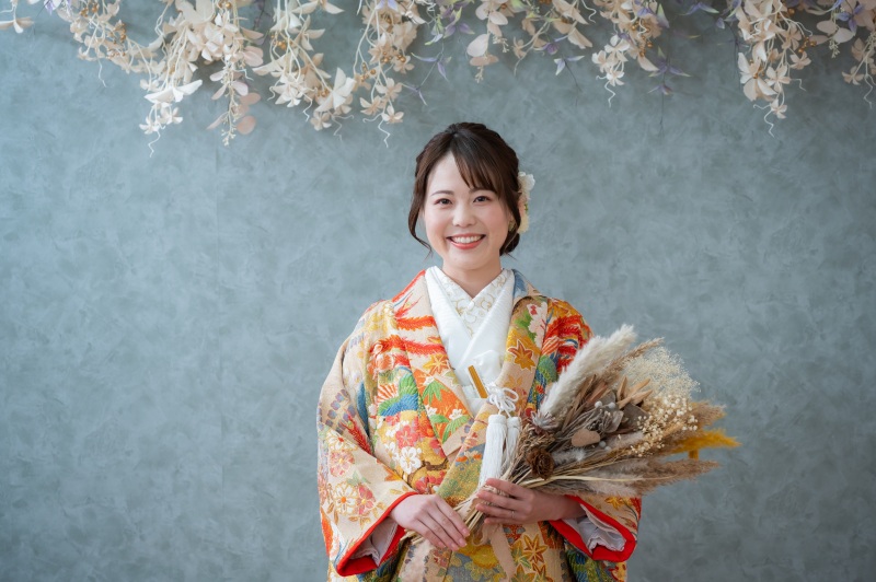 スタジオ背景：グレーバックフラワーにて