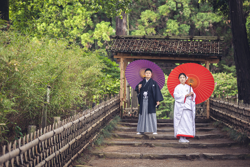 偕楽園中門にて