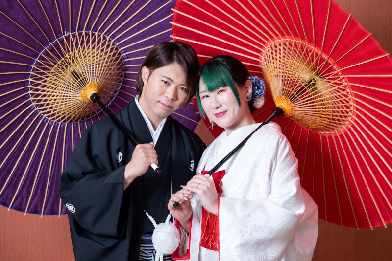 鮮やかな番傘と！