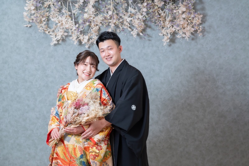 スタジオ背景：グレーバックフラワーにて