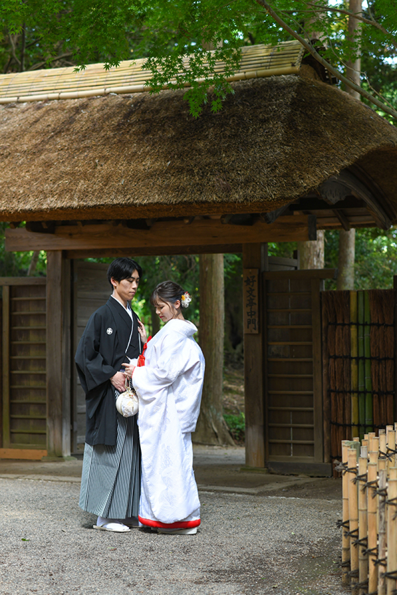 偕楽園好文亭中門にて